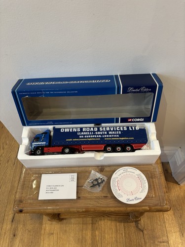 Corgi volvo globetrotter - 1:50,